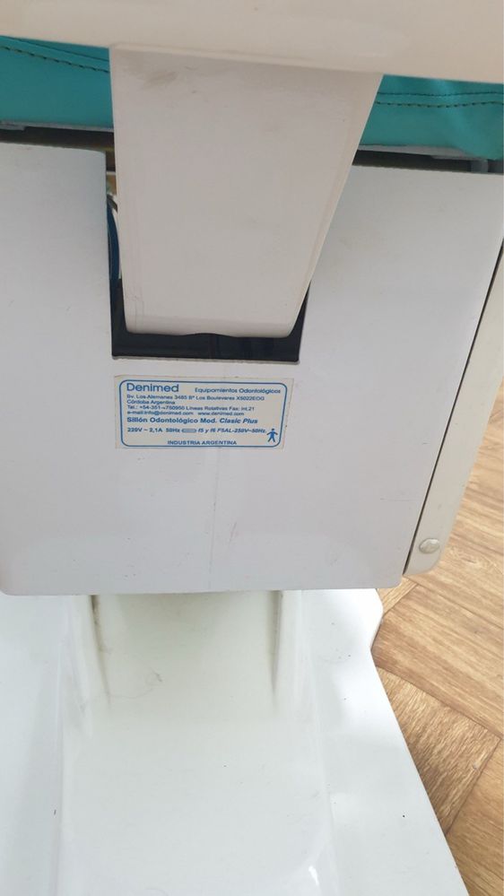 Продается срочно все из стоматологического кабинета