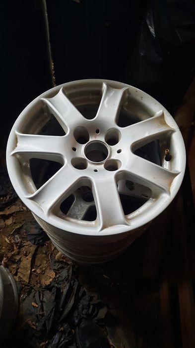 Jante R15 4x108 ford fiesta fusion citroen peugeot jenti 15