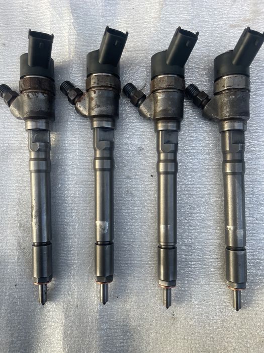 Injectoare Hyundai Santa Fe,Tucson 2.0crdi