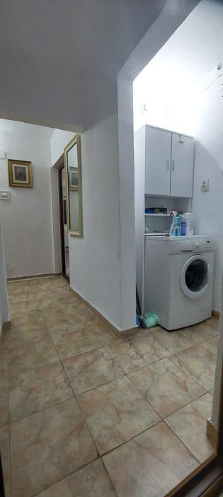 Proprietar vând apartament 3 camere HCC decomandat