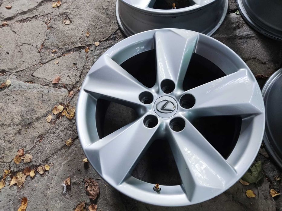 17 цола Toyota / Lexus оригинални лети джанти 5x114,3 Лексус 5x114,3