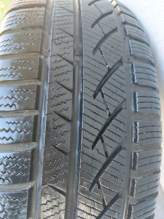 1 anvelopa iarna 215 60 R16 Continental