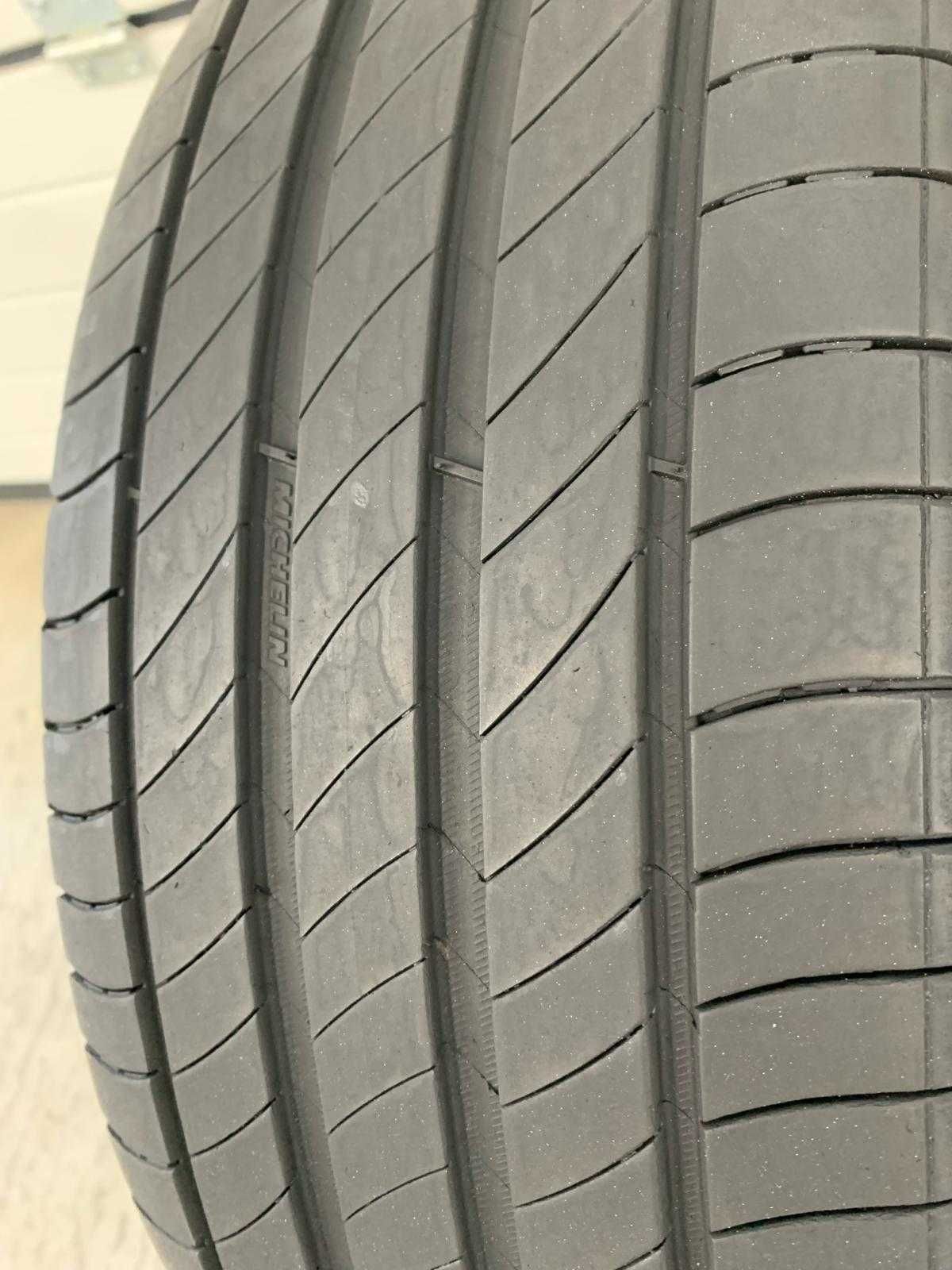 Anvelope de Vara 215/60R17 Michelin