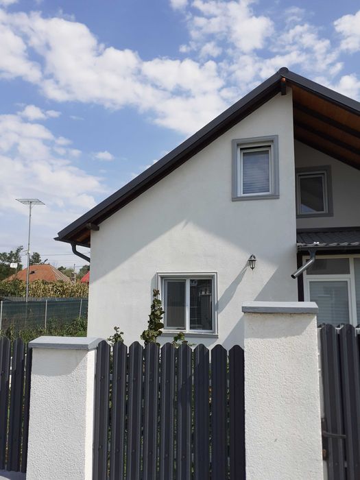 Casa noua la 5 km de Roman