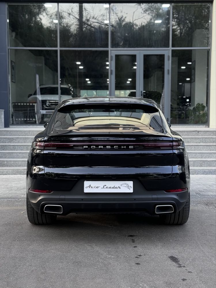 Porsche Cayenne Coupe E-hybrid