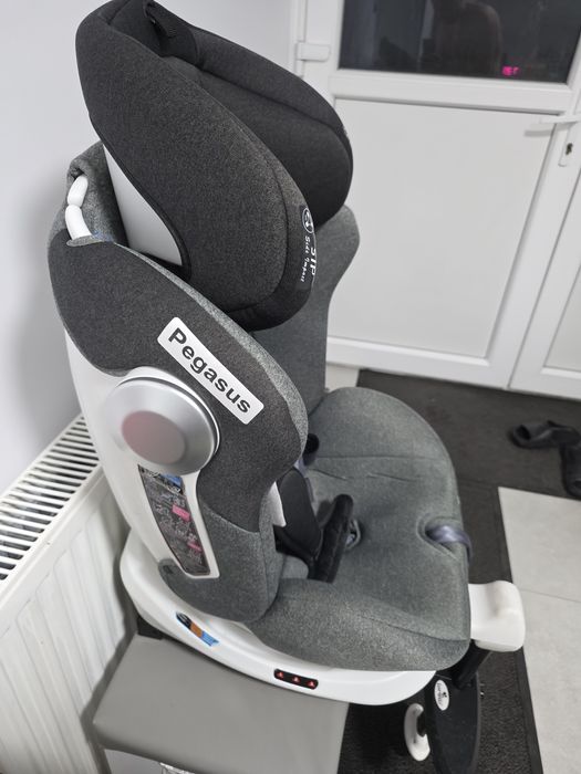 Vand scaun auto Lorelli impecabil