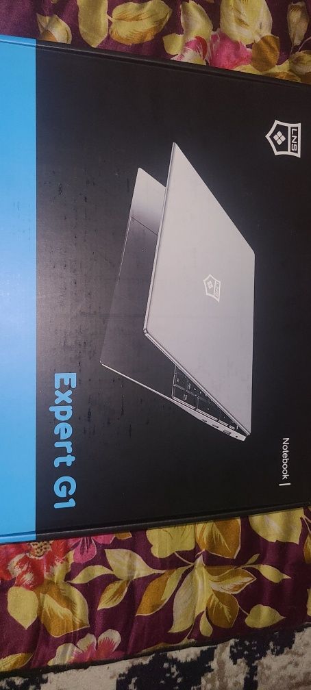 Noutbuk i7 kafolati bilan