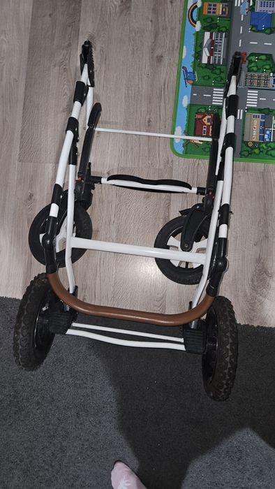 Premergător,cărucior si patut