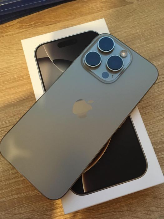 Vand iphone 16 pro 256 gb