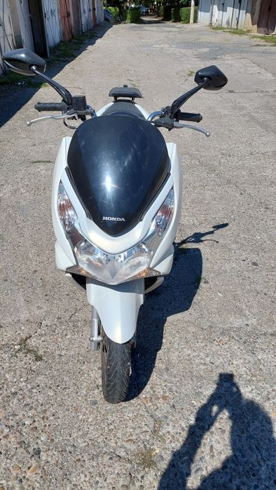 Scuter Honda Pcx 125 2010, 28471 km