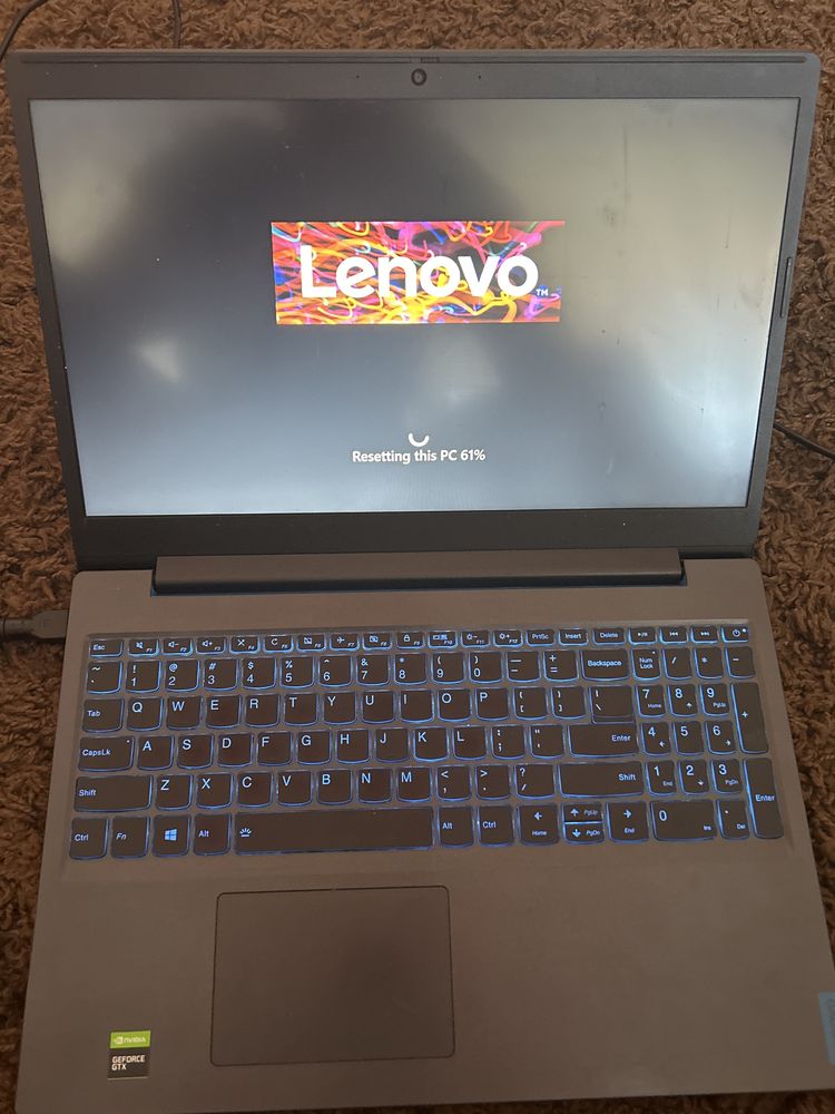 Laptop Lenovo i5 9300H, 8GB RAM, 1TB SSD + 128GB HDD, GTX 1050