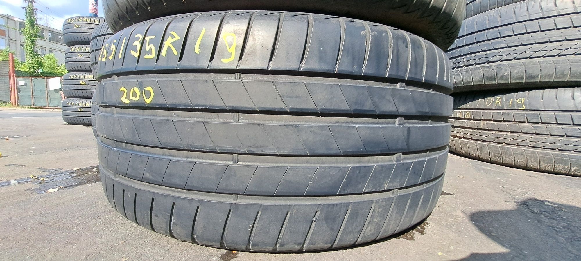 2 anvelope vara 255/35r19 Bridgestone  dot 2020 Montaj Gratuit