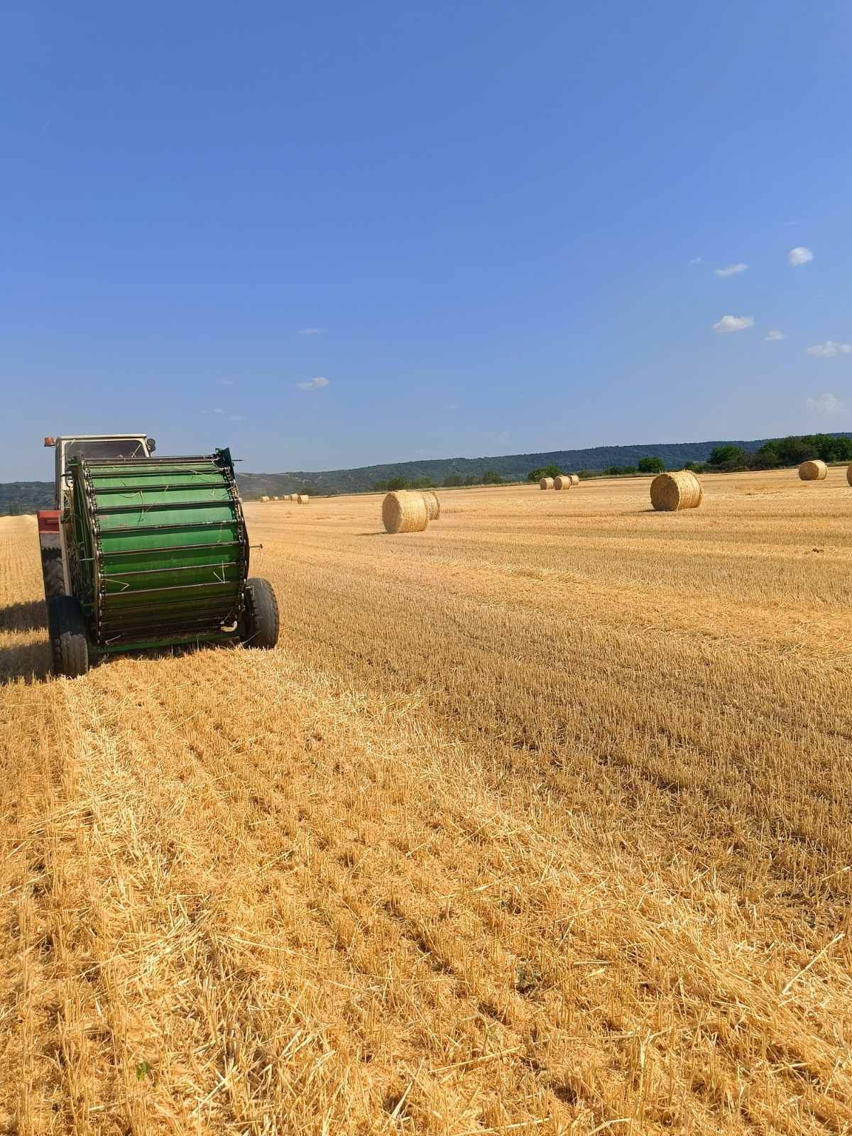 Продавам сламопреса