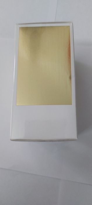 Apa de parfum de vanzare