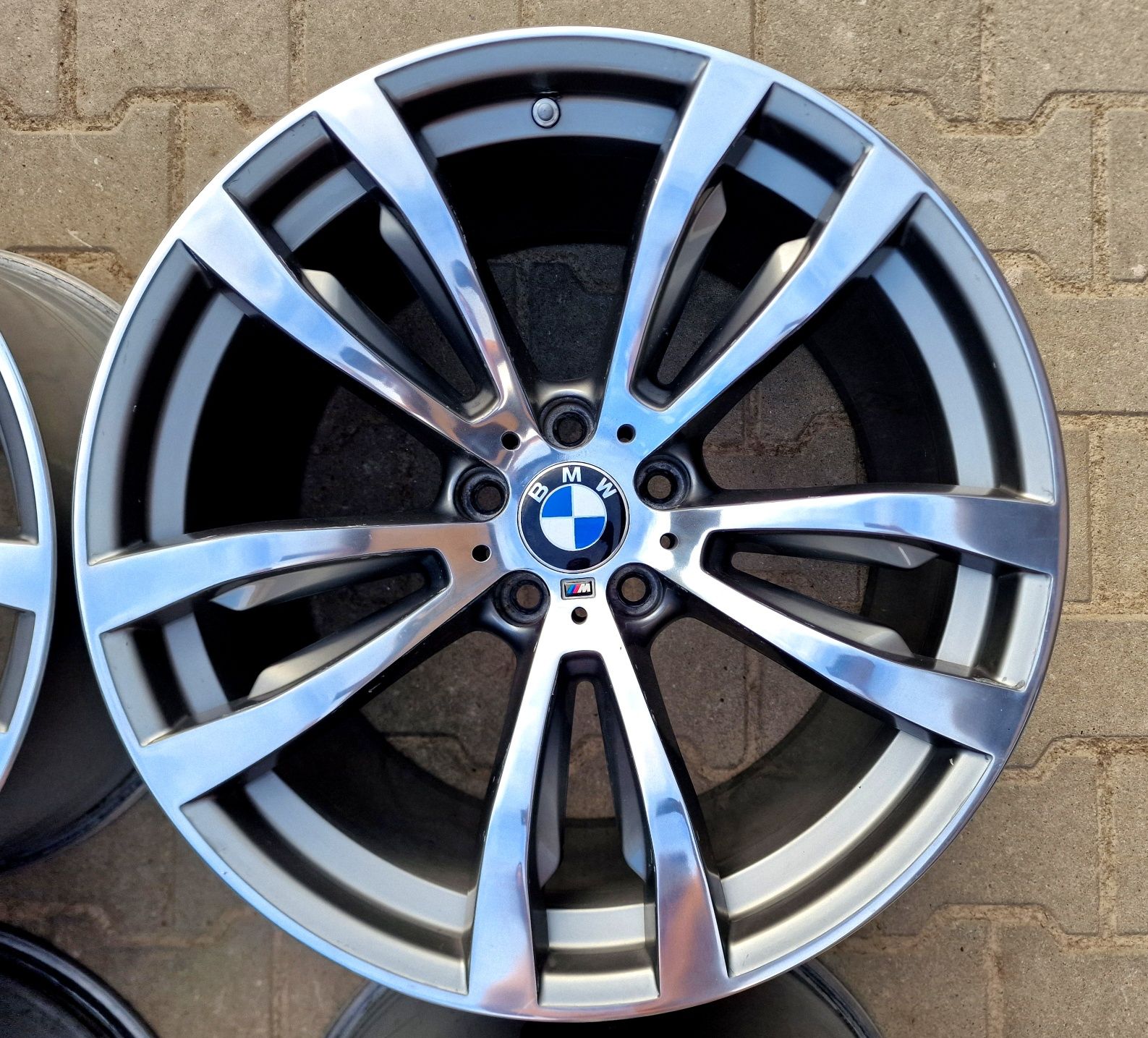 Jante BMW 469 M pe 20 Diamond Cut X5 F15 X 6 F16 roti E70 E71 anvelope