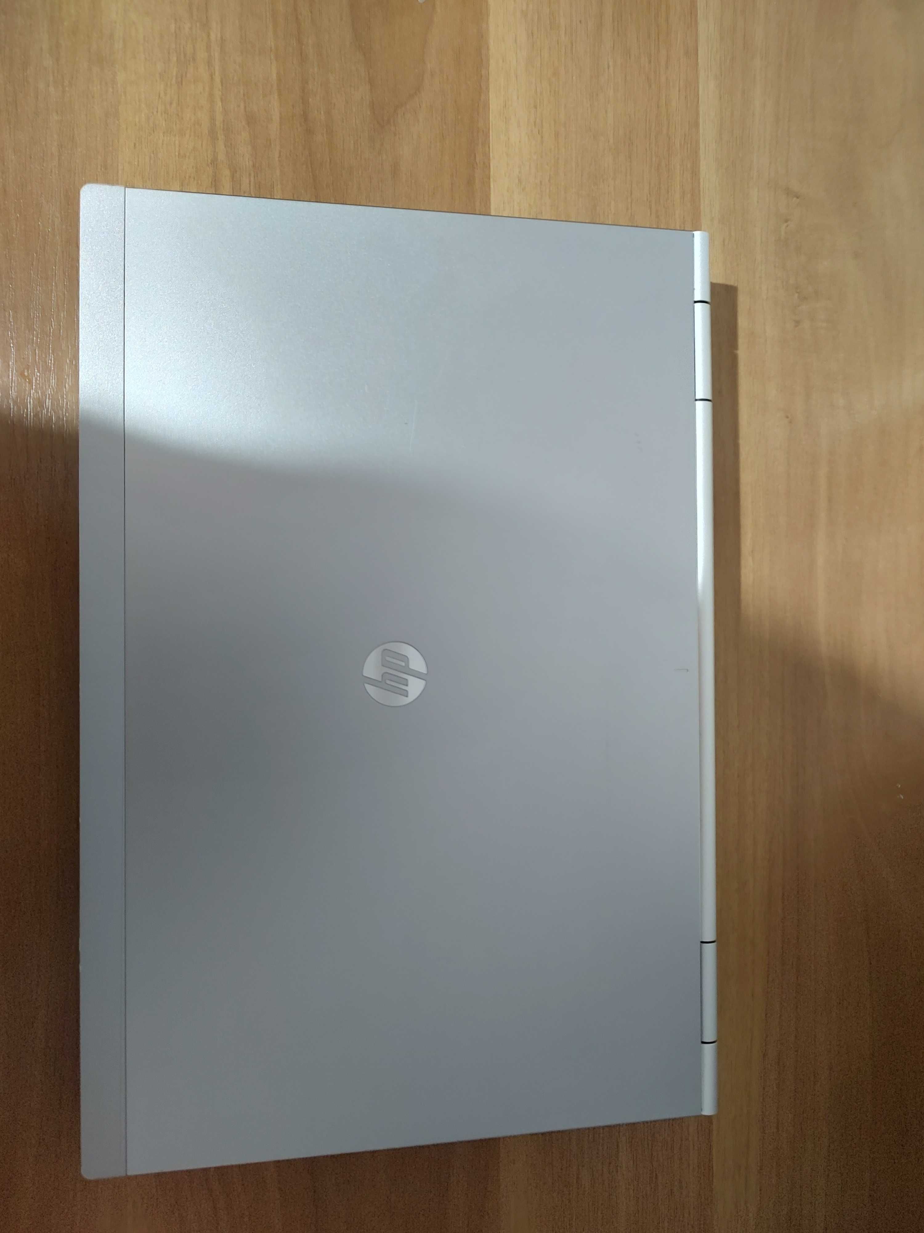 Laptop HP EliteBook – Windows 10, i5, ideal pentru birou sau școală