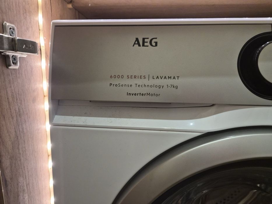 Пералня AEG модел  L6SE27SE , 7 кг. , 1200 об. Slim 50 см.