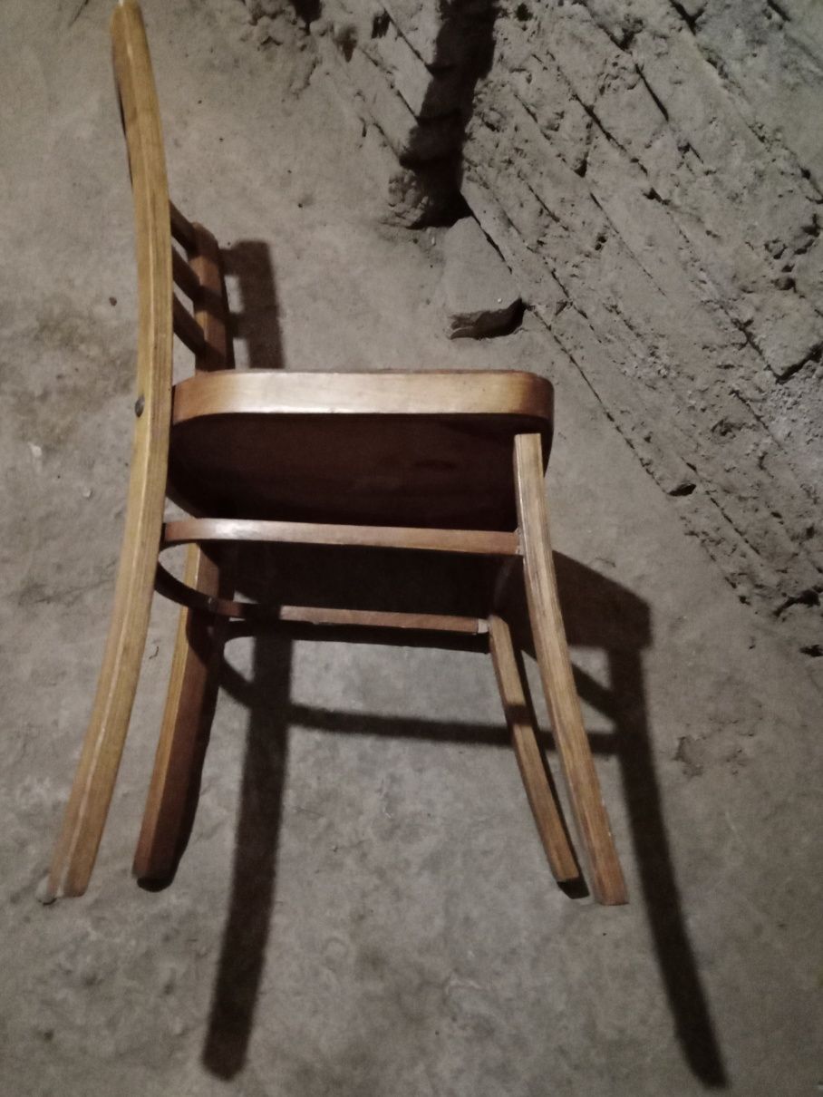 Венский стул . 1000 т.