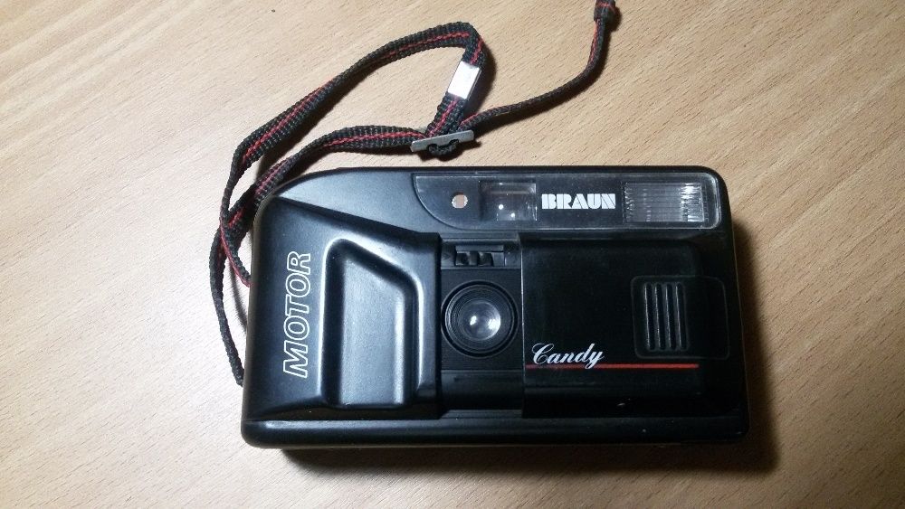 Плёночный фотоаппарат Браун