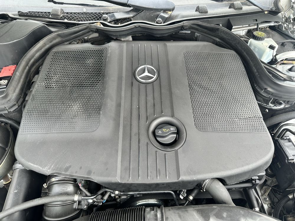 Мерцедес ц 220 Mercedes c220