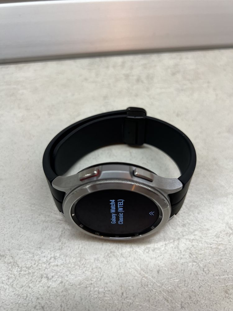 Samsung watch 4 classic  46mm