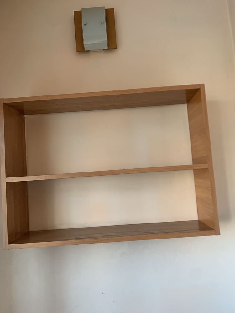 Продам полку для книг