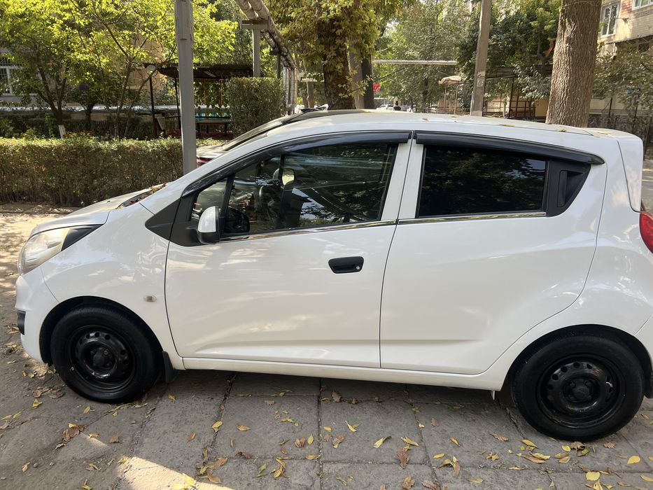 Spark 2013 arendaga beriladi