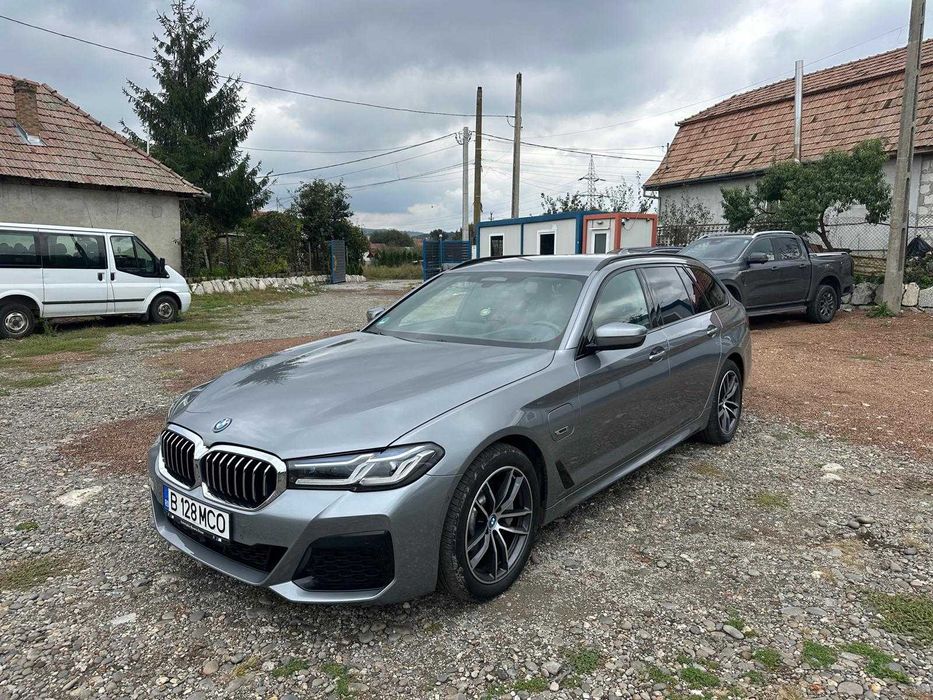 BMW Seria 5 - 530E XDRIVE