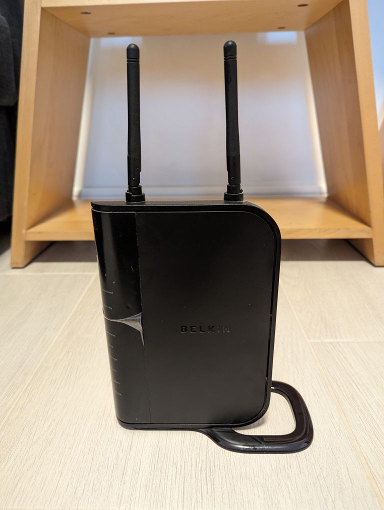 Vând Router Belkin Wireless-N