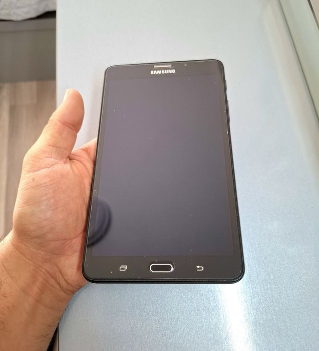 Продам Samsung таб А6 планшет в отличном рабочем состоянии