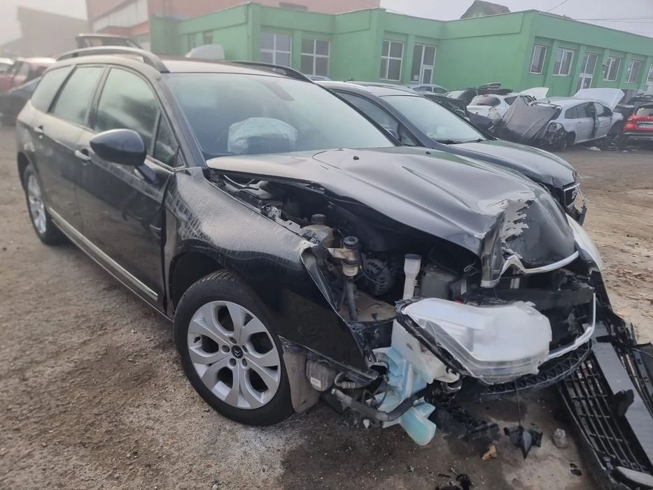 motor fara anexe cutie de viteze viteza manuala 6 trepte timonerie turbina  racitor gaze egr kit chit ambreiaj volanta clapeta acceleratie alternator electromotor pompa servodirectie vacuum  calculator motor ecu compresor clima etrier calaret fuzeta bascu