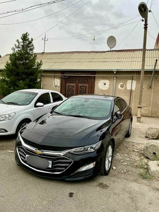 Malibu 2 2.4 sotiladi 20500булиши