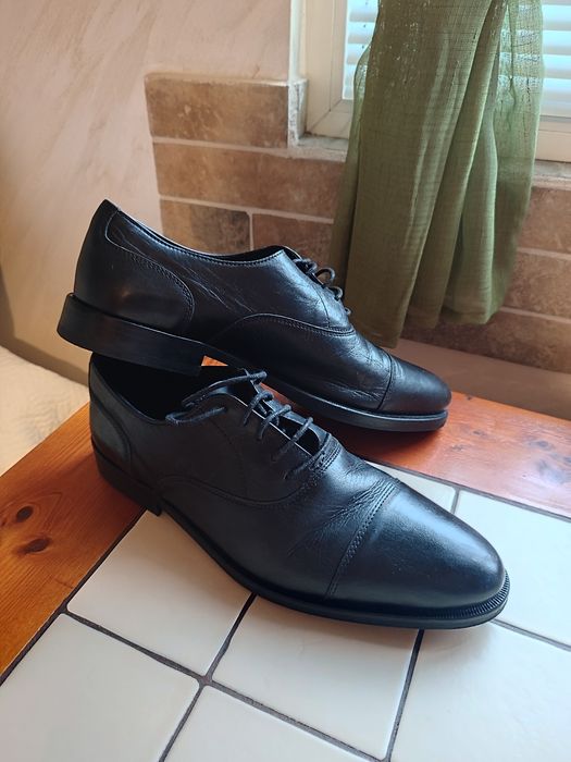 Естествена кожа черни мъжки обувки 43 номер