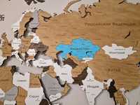 Карта мира и Казахстана из дерева