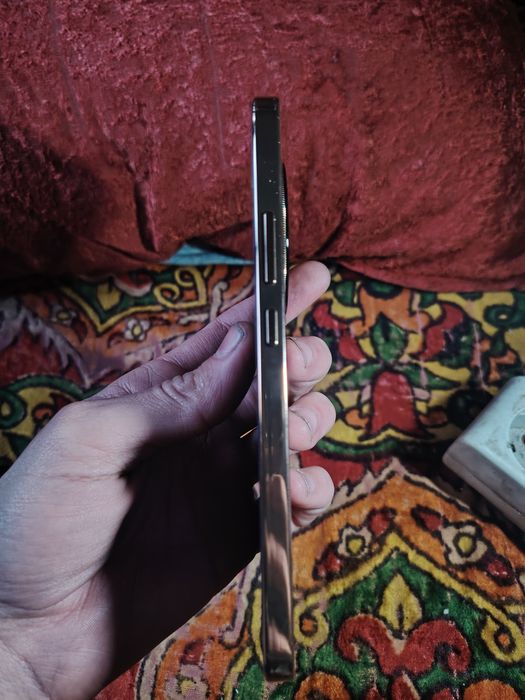 Xonor  x9d sotiladi obmen yo