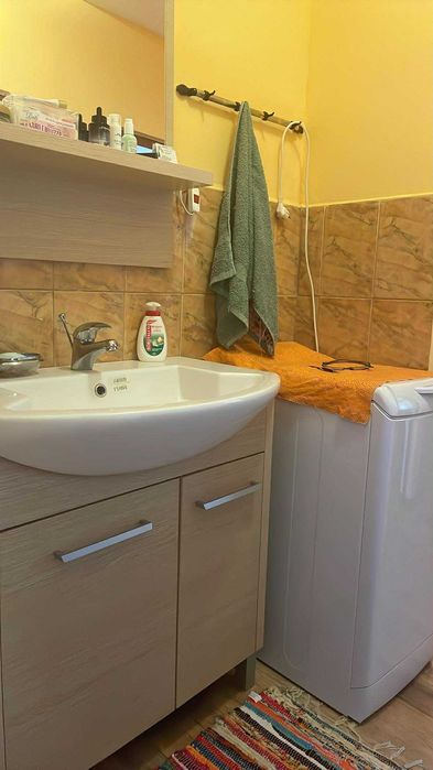 Продава се апартамент .