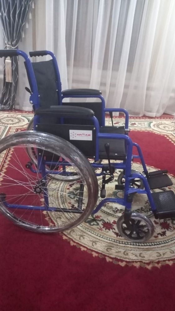 Инвалидная коляски новые