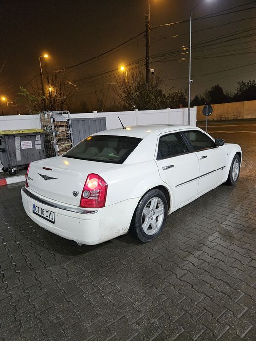 Vand sau schimb variante chrysler 300 C