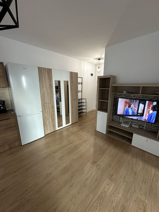 Inchiriez apartament strada siretului, chinteni