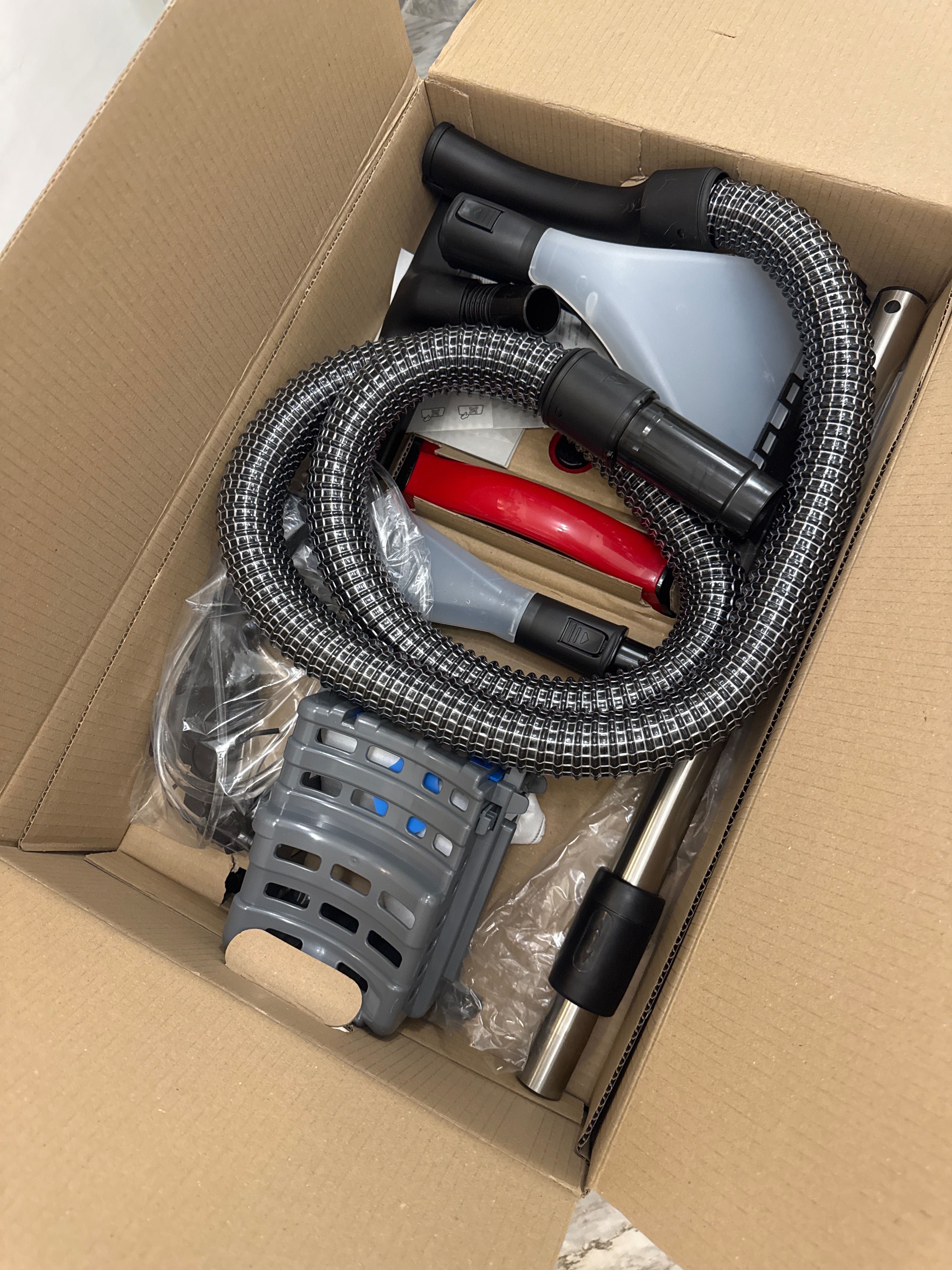 Перяща прахосмукачка BOSCH BWD421PET