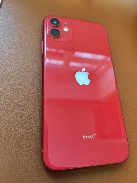 iPhone 11 в идеальном состоянии