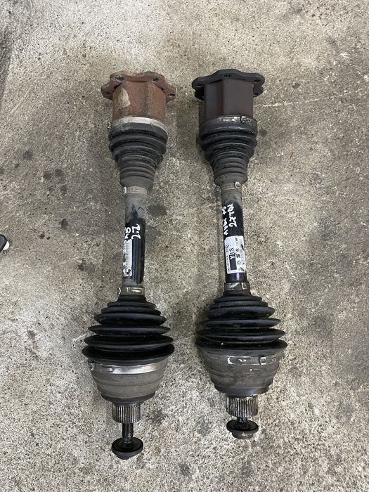 Planetare St/Dr Audi A5 A4 B8 2.7 TDI V6 an 2007/2012 Pret 500 lei buc