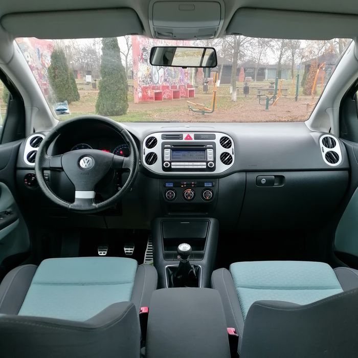 Volkswagen Golf 5 Plus Cross, 1.4 benzina, înmatriculat recent