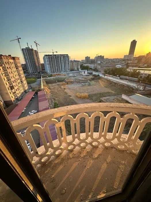 Milano центр Dream House Пл 132,04 8 роддом, ул.А.Каххара Премиум ;