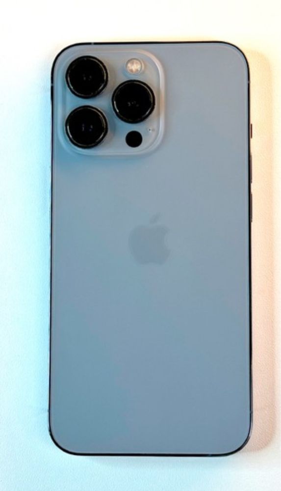 Iphone 13 pro 256 talik 77 yumks prastoy tela abmen bo pul kere
