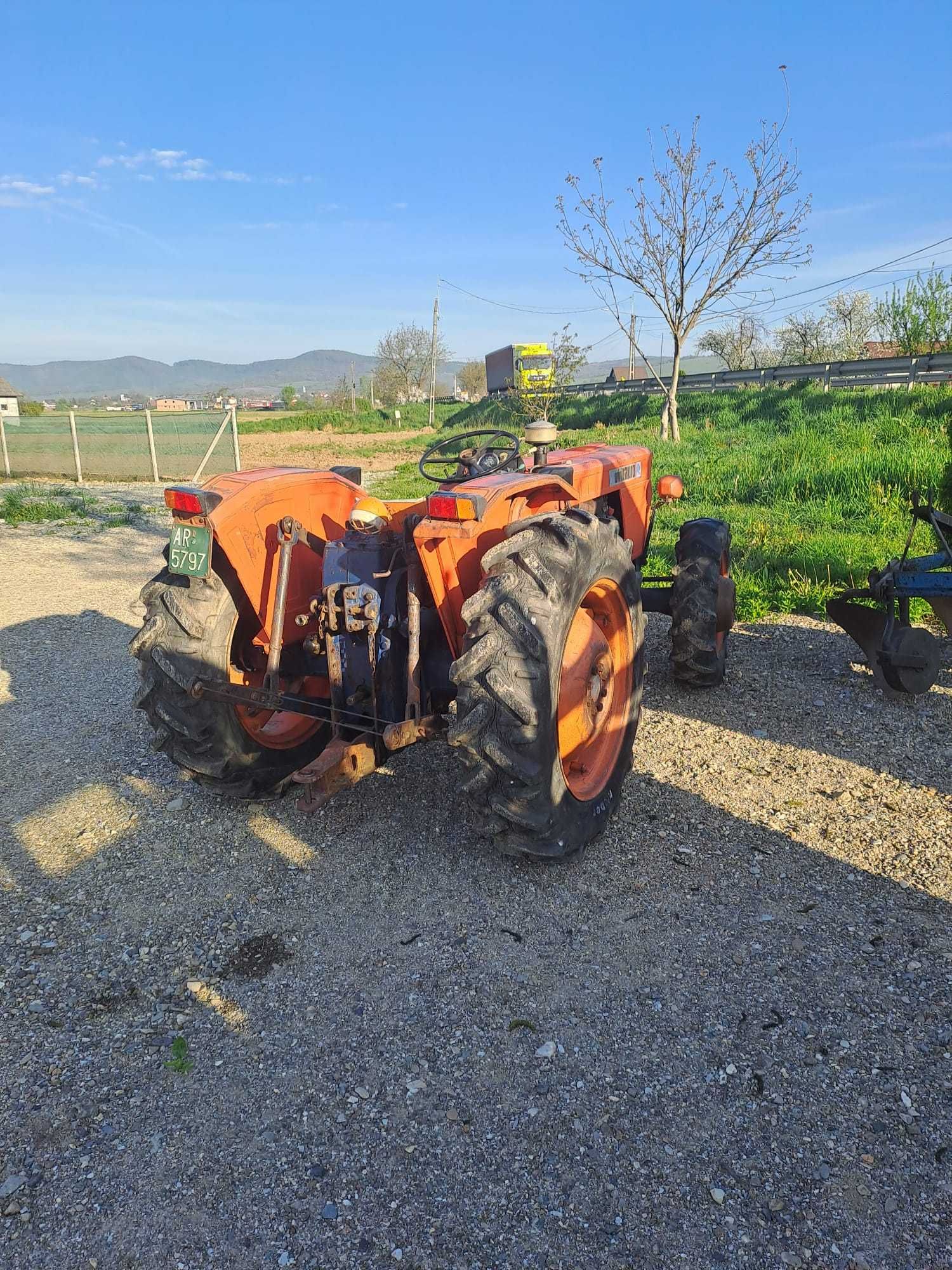 Freza dupa tractor