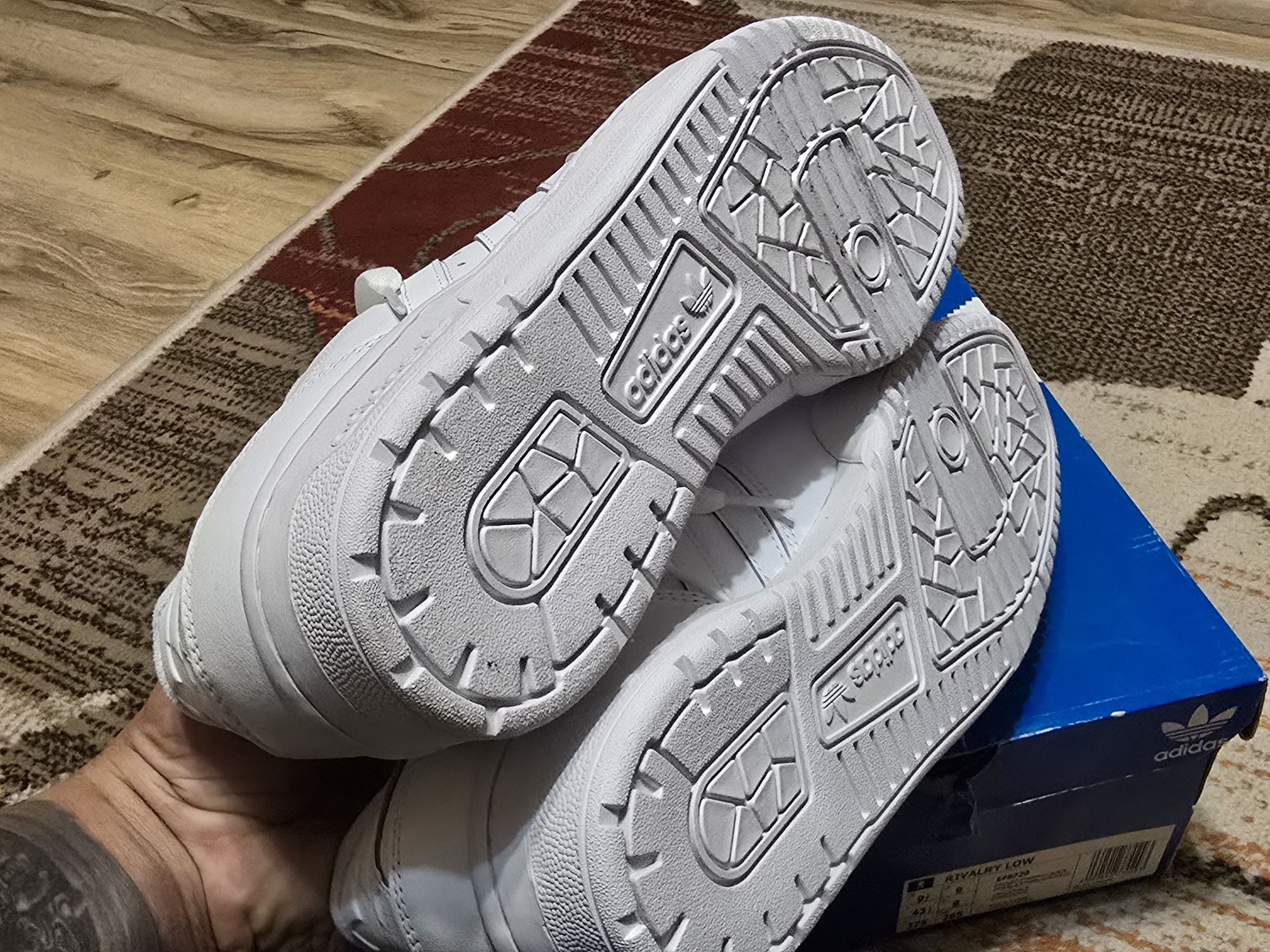 Adidasi Adidas Originals Rivalry Low,White!