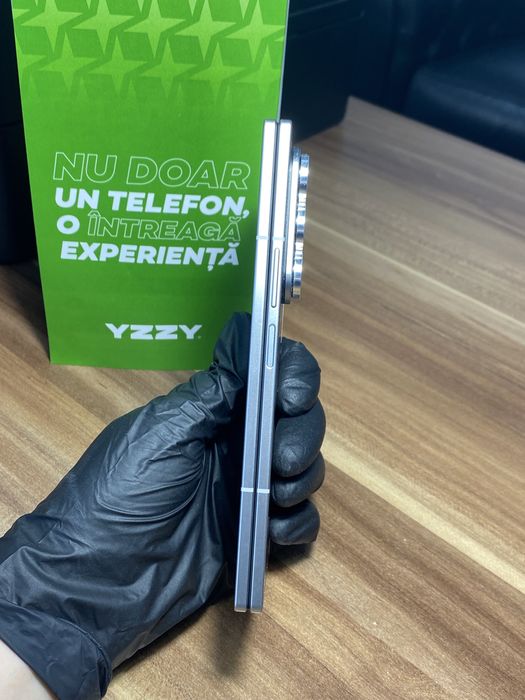 Samsung Galaxy Z Fold7 / Garanție 12 luni / 256 Gb / Ca nou