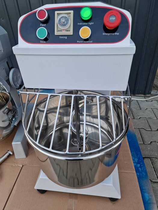 Malaxor aluat cu spirală cap fix, 35 litri, 2 viteze