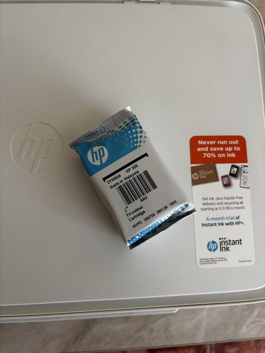 Imprimanta color HP DeskJet 2710e